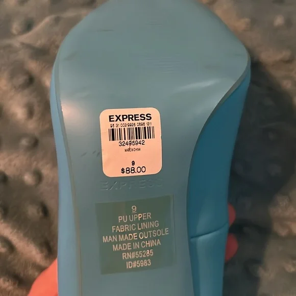 NWOT Express pointy toe heels size 9 - Picture 2 of 3